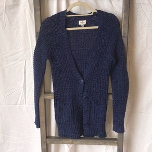 American eagle sweater